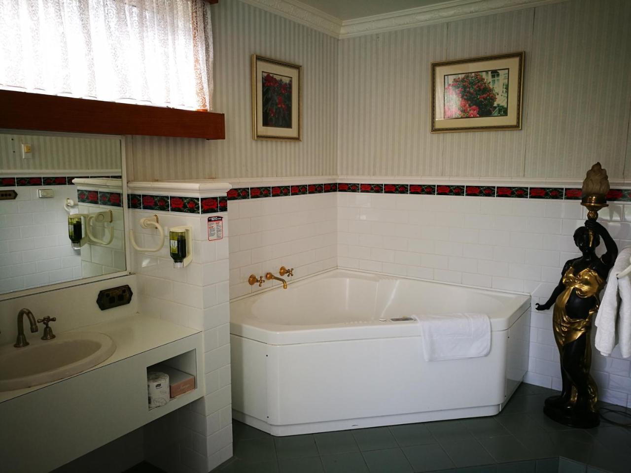Motel Mayfair On Cavell Hobart Extérieur photo