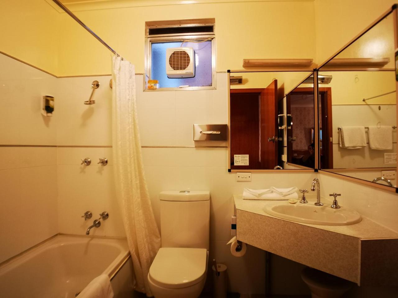Motel Mayfair On Cavell Hobart Extérieur photo